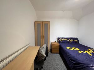 Photo 40- click for photo gallery